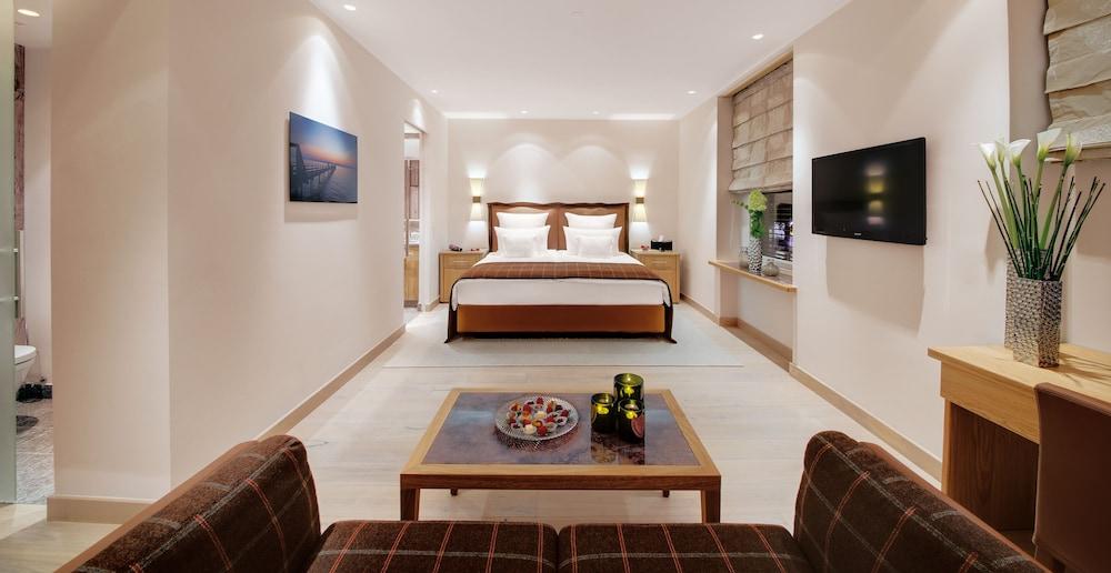 Hotel Excelsior