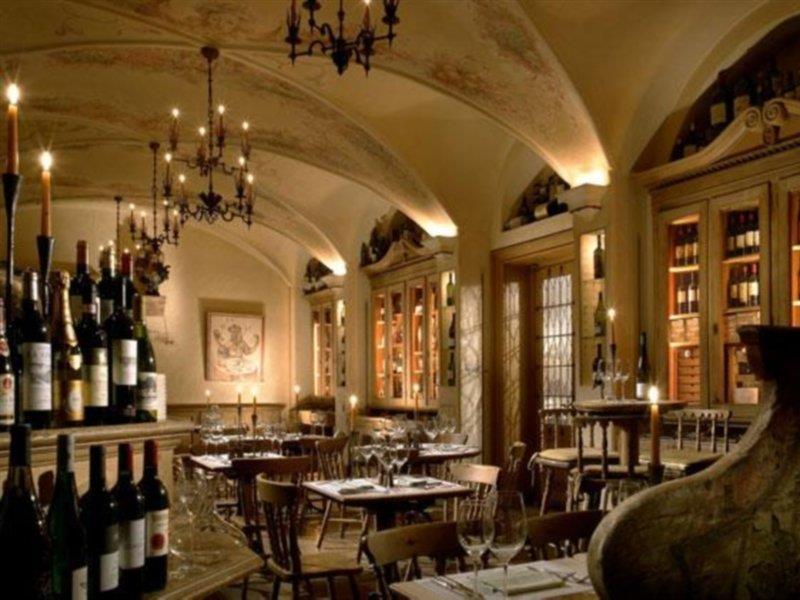 Hotel Excelsior
