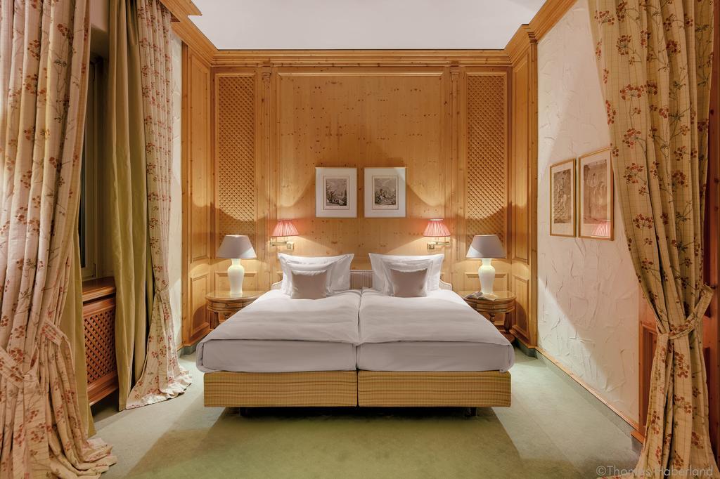 Hotel Excelsior
