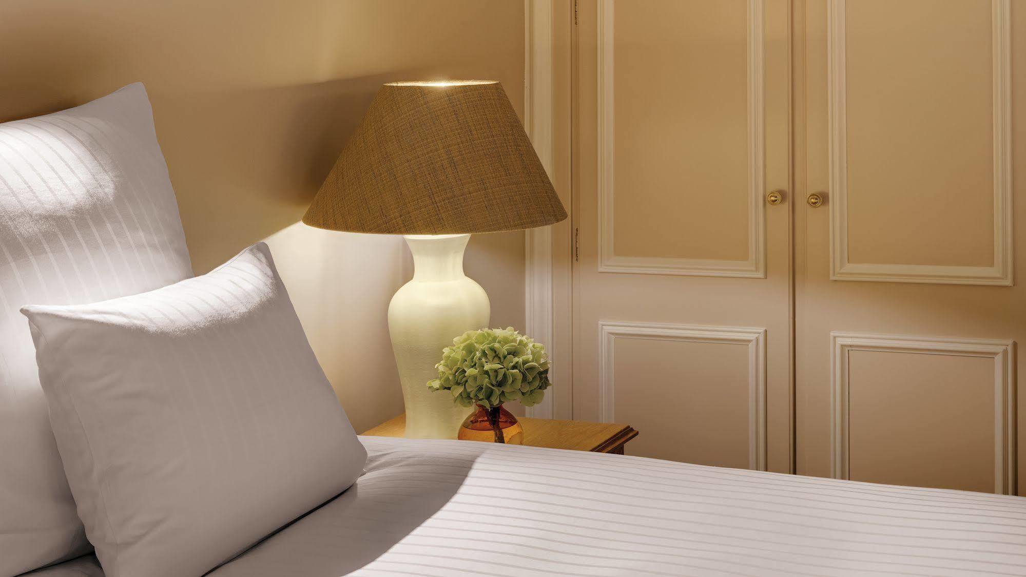 Excelsior Hotel 4*